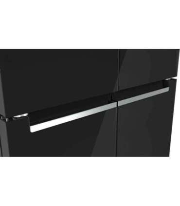 Bosch Serie 4 KMC85LBEA side-by-side refrigerator Freestanding 547 L E Black