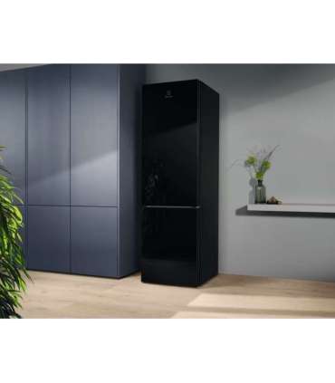 Refrigerator-freezer ELECTROLUX LNT7ME36K2