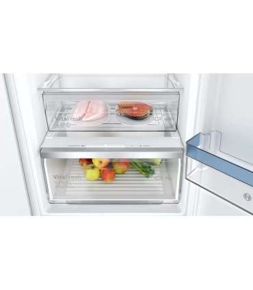 Bosch Serie 4 KIN86VFE0 fridge-freezer Built-in 260 L E