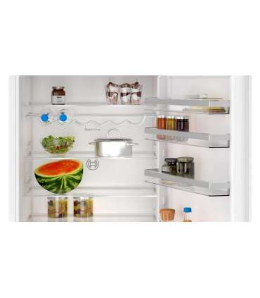 Bosch Serie 4 KBN96VFE0 fridge-freezer Built-in 383 L E White