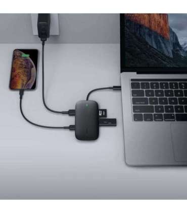 AUKEY CB-C71 interface hub 5000 Mbit/s Black