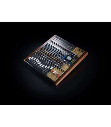 Tascam MODEL 16 audio mixer 16 channels 20 - 30000 Hz Black, Gold, Wood