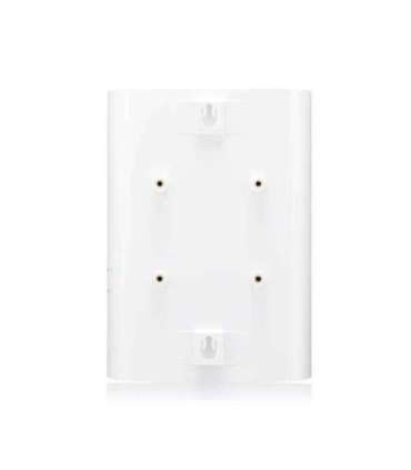 Zyxel Nebula FWA70 wireless router 2.5 Gigabit Ethernet 5G