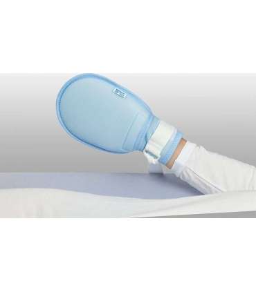 Protective gloves against self-harm L