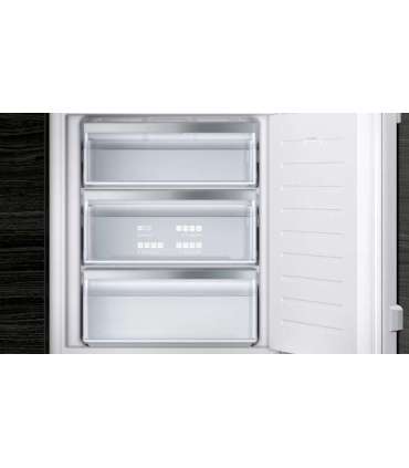 Siemens iQ500 GI11VADE0 freezer Upright freezer Built-in 72 L E White