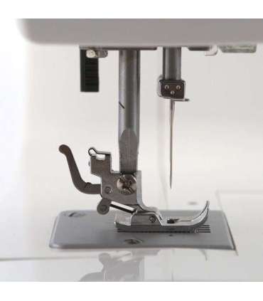 ŁUCZNIK Karina 910 sewing machine