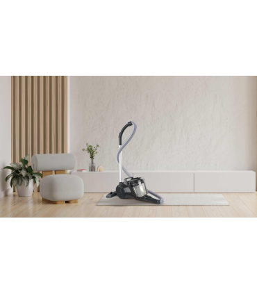 Hoover HP105HM 011 Vacuum cleaner, Bagless, Power 700 W, Tank 2 L, Working radius 7.5 m, Black