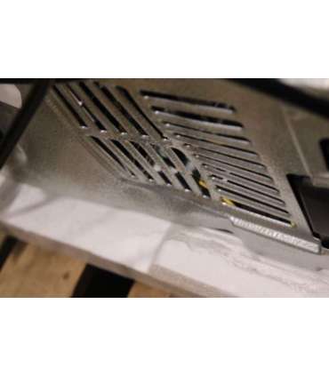 SALE OUT. Midea DAMAGED PACKAGING, DENT SIDE CORNER, BENT GRILLES ON THE BACK