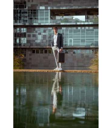 XD DESIGN ANTI-THEFT BACKPACK / BRIEFCASE BOBBY BIZZ 2.0 GREY P/N: P705.922