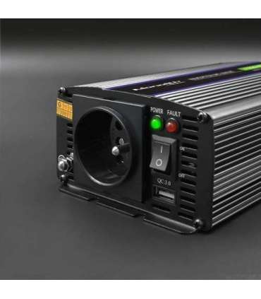 Qoltec Monolith power adapter/inverter Auto/Indoor 600 W Black