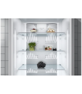 Fridge ELECTROLUX LNT7ME32M2
