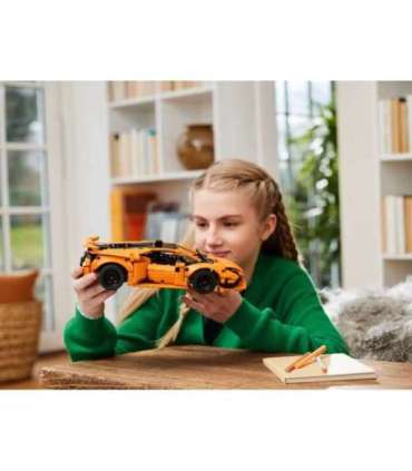 LEGO TECHNIC 42196 Lamborghini Huracán Tecnica Orange