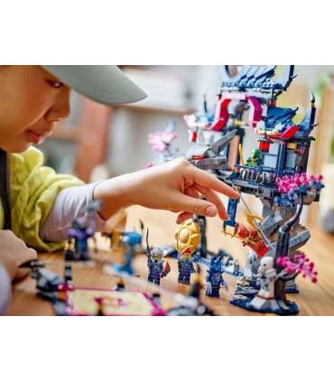 LEGO Ninjago 71813 Shadow Wolf Mask Dojo