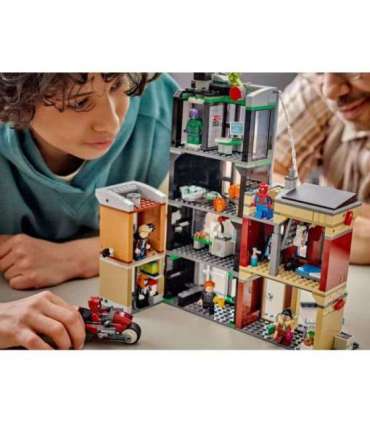 LEGO MARVEL 76324 Spider-Man vs. Oscorp