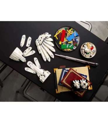 LEGO HARRY POTTER 76391 HOGWARTS ICONS - COLLECTORS' EDITION