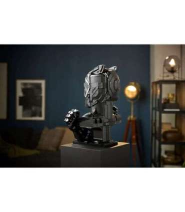 LEGO MARVEL 76215 Black Panther