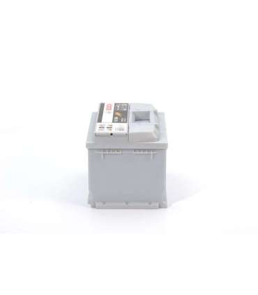 Bosch S5 004 61Ah 600A 242x175x175 -+