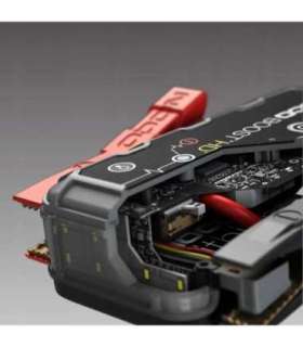 NOCO GB70 Boost 12V 2000A Jump Starter starter device with integrated 12V/USB battery
