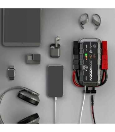NOCO GB70 Boost 12V 2000A Jump Starter starter device with integrated 12V/USB battery