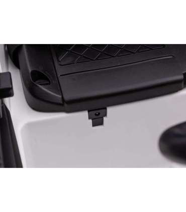 Battery Vehicle Audi TTRS White