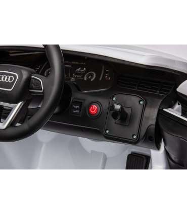 Audi Q7 Battery Car, White