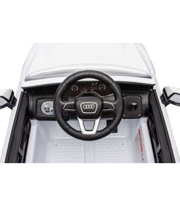 Audi Q7 Battery Car, White
