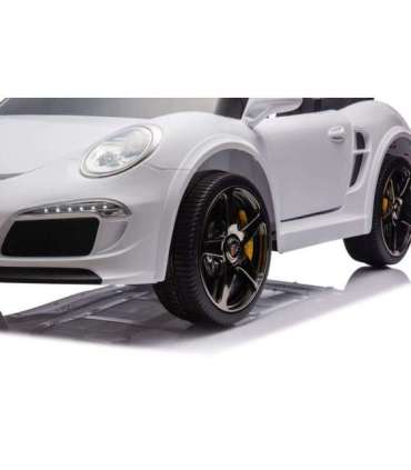 Battery-powered Car S322 White 4x4