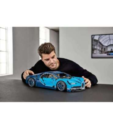 LEGO TECHNIC 42083 Bugatti Chiron