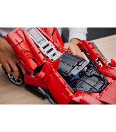 LEGO Technic Ferrari Daytona SP3