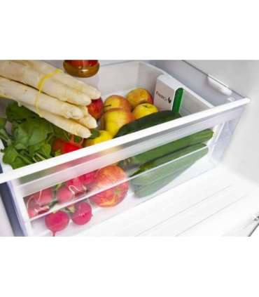 Fridge-freezer FK1815.4U(E)