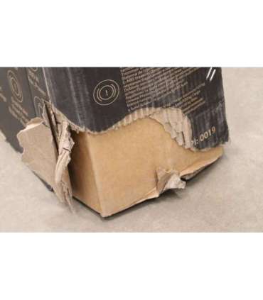 SALE OUT. Xiaomi Electric Scooter 6 GL Xiaomi 24 month(s) DAMAGED PACKAGING AND PAINT (FRONT - LEFT AND RIGHT SIDE)
