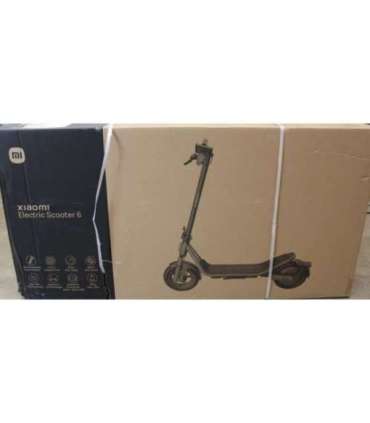 SALE OUT. Xiaomi Electric Scooter 6 GL Xiaomi 24 month(s) DAMAGED PACKAGING AND PAINT (FRONT - LEFT AND RIGHT SIDE)