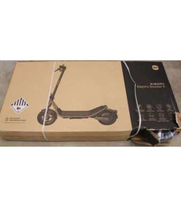 SALE OUT. Xiaomi Electric Scooter 6 GL Xiaomi 24 month(s) DAMAGED PACKAGING AND PAINT (FRONT - LEFT AND RIGHT SIDE)