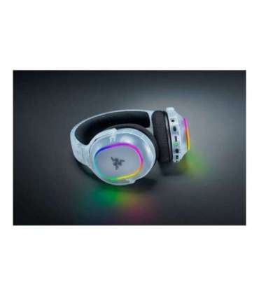 Razer Multi-Platform Gaming Headset Barracuda X Chroma Bluetooth Over-Ear Microphone Phantom White Edition |